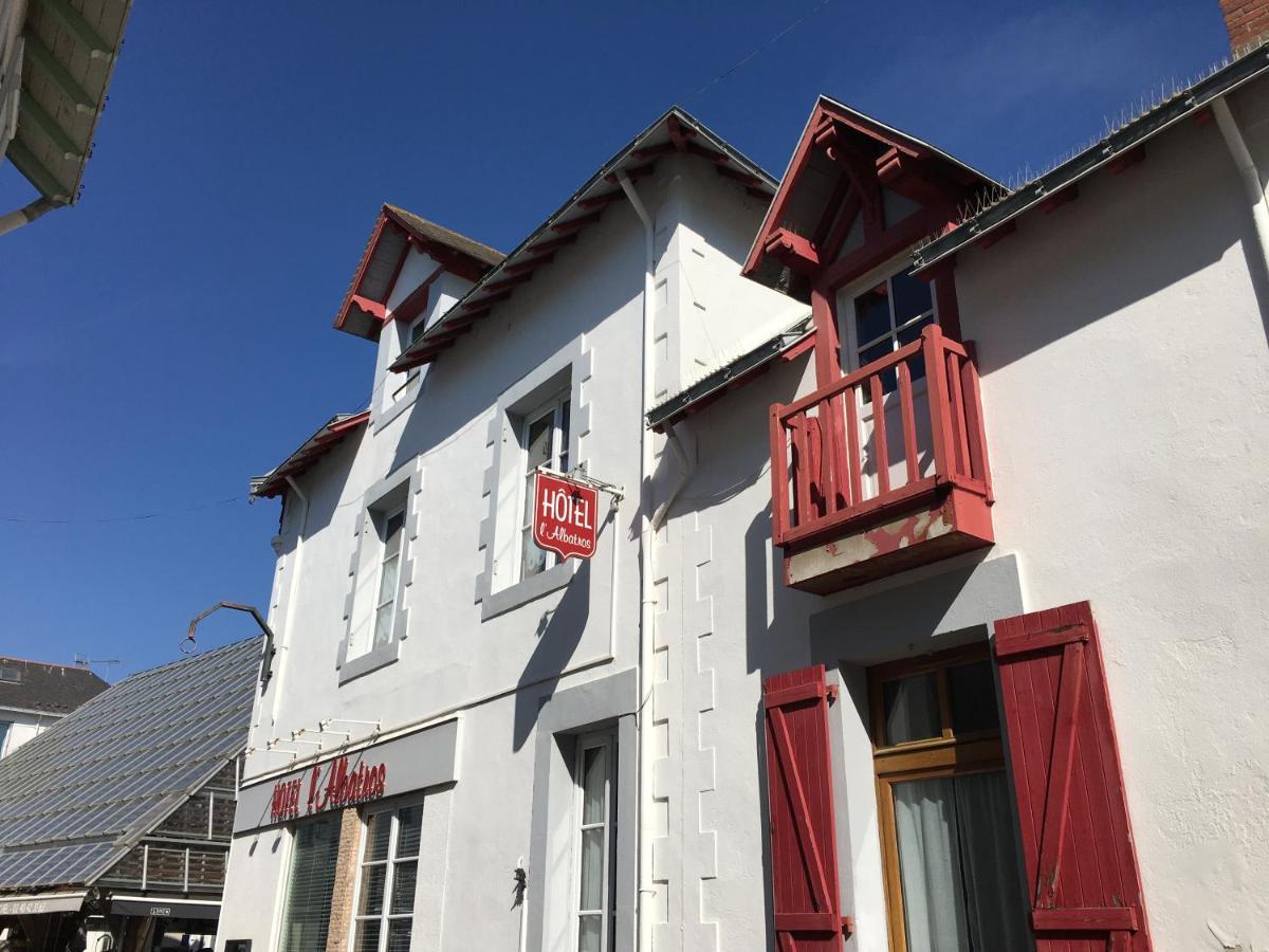 Hotel L'Albatros Le Pouliguen Exterior photo